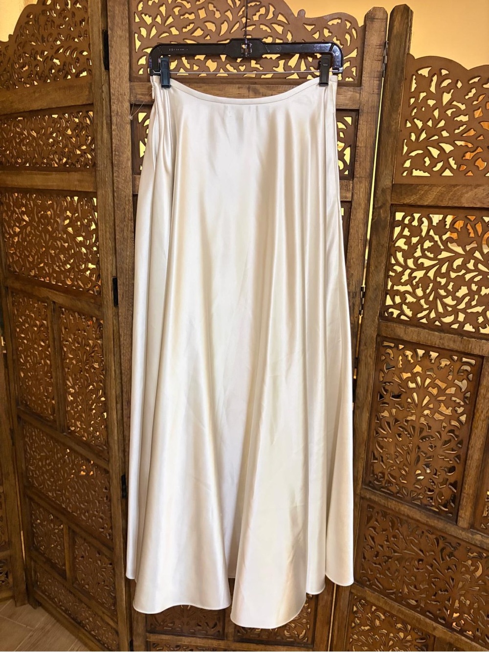 Ralph Lauren Long Cream Skirt - Picture 2 of 5